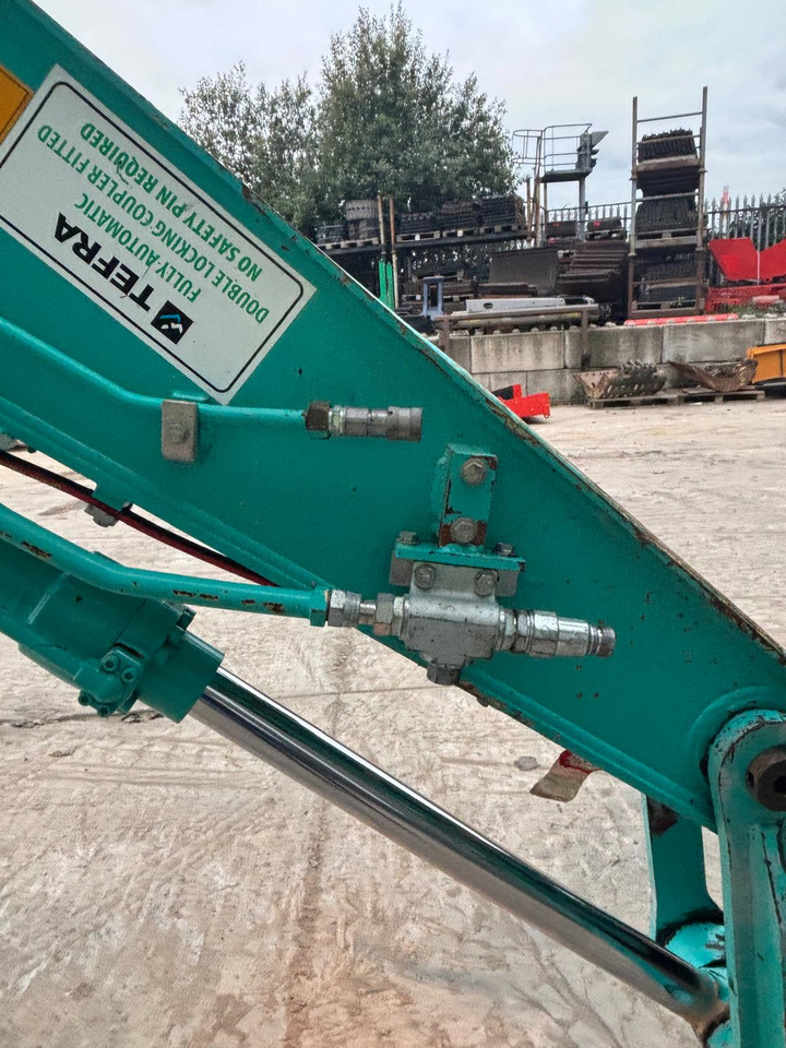 Excavadora de cadenas Kobelco SK140SRLC-7: foto 10