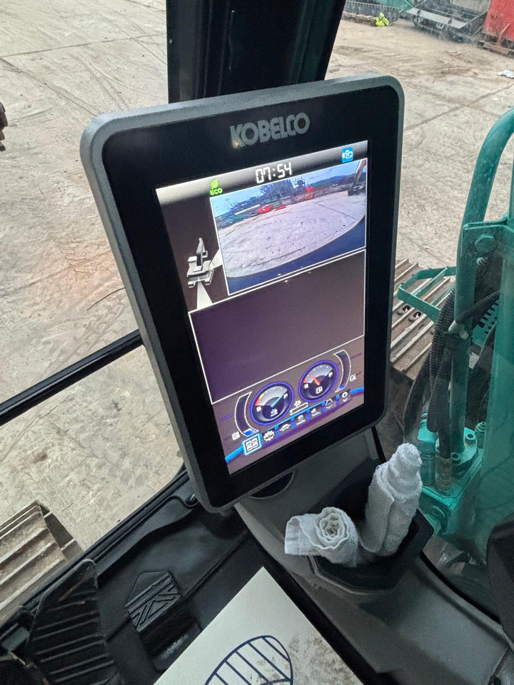 Excavadora de cadenas Kobelco SK140SRLC-7: foto 20