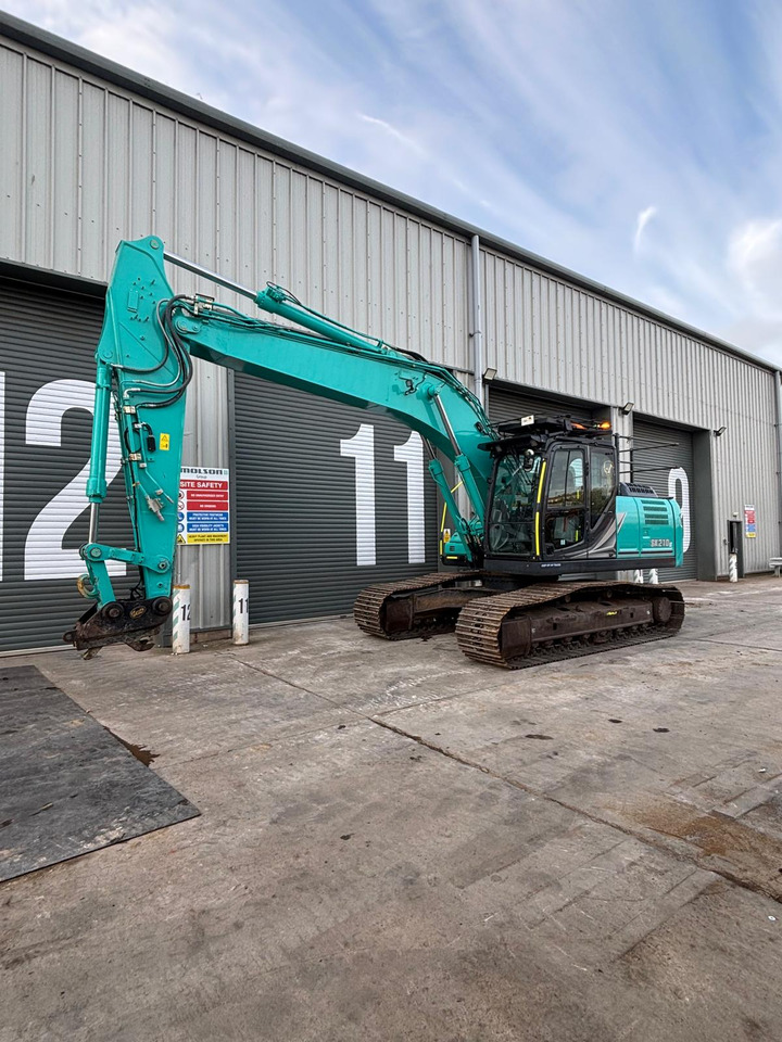 Kobelco SK210LC-11 - Excavadora de cadenas: foto 1 Kobelco SK210LC-11 - Excavadora de cadenas: foto 1