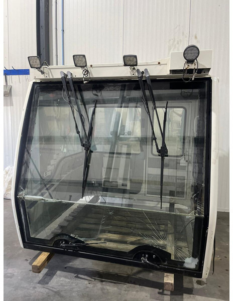 Liebherr EP934C, EP944C, EP954C, R964C, R974C R 964 C HD R 974 C HD - Cabina e interior: foto 3 Liebherr EP934C, EP944C, EP954C, R964C, R974C R 964 C HD R 974 C HD - Cabina e interior: foto 3