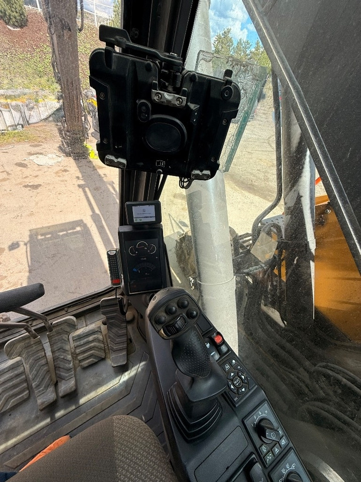 Excavadora de cadenas Volvo ECR355EL: foto 35