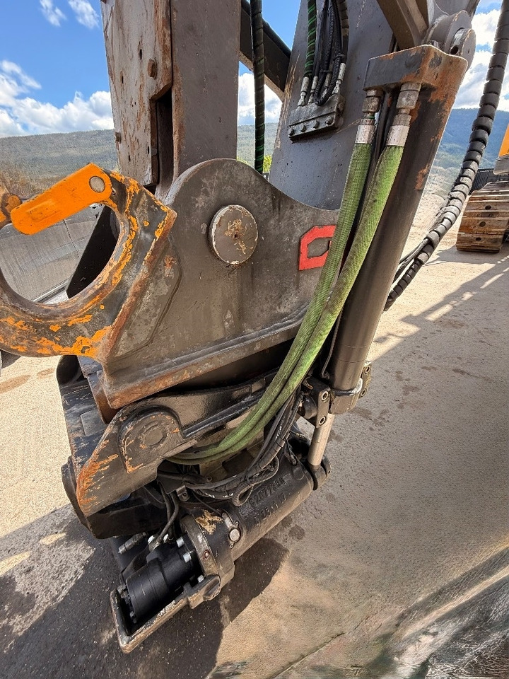Excavadora de cadenas Volvo ECR355EL: foto 13