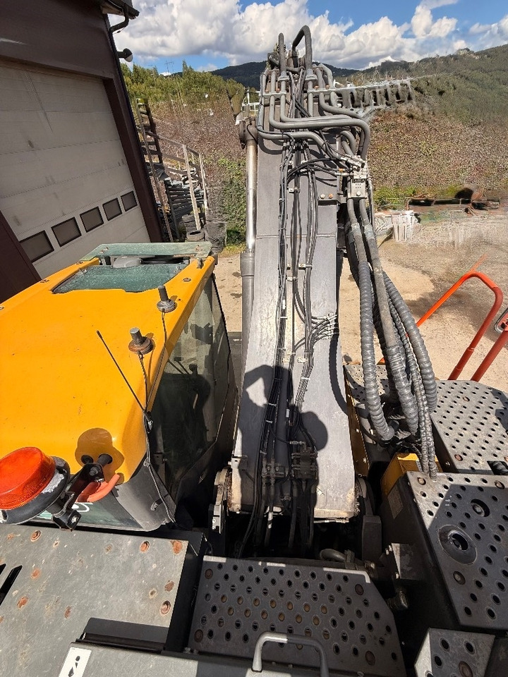 Excavadora de cadenas Volvo ECR355EL: foto 27