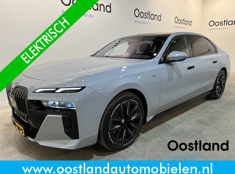 BMW i7 xDrive60 106 kWh / M Sportpakket / Panoramadak / Bowers & Wilkins / 11.600 KM !! - Sedan: foto 1 BMW i7 xDrive60 106 kWh / M Sportpakket / Panoramadak / Bowers & Wilkins / 11.600 KM !! - Sedan: foto 1