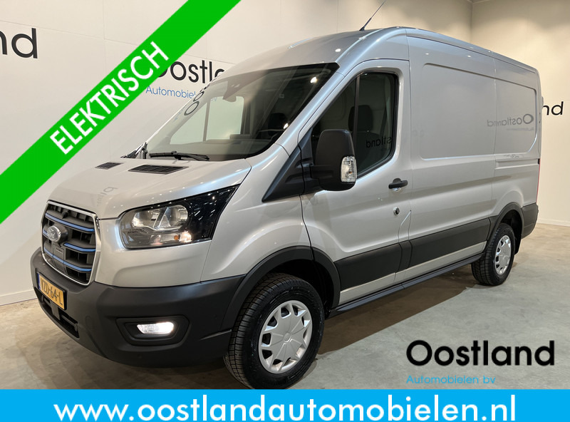 Ford E-Transit 350 L2H2 Trend 68 kWh 184 PK / 100% elektrisch !! / Airco / Cruise Control / CarPlay / Camera / Navigatie / 3-Zits / 900 KM !! Z.G.A.N. ! - Furgón, Furgoneta eléctrica: foto 1 Ford E-Transit 350 L2H2 Trend 68 kWh 184 PK / 100% elektrisch !! / Airco / Cruise Control / CarPlay / Camera / Navigatie / 3-Zits / 900 KM !! Z.G.A.N. ! - Furgón, Furgoneta eléctrica: foto 1