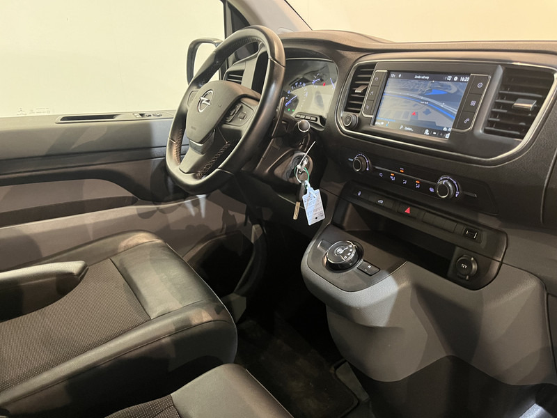 Opel Vivaro 2.0 CDTI L2H1 Edition 177 PK Automaat Servicebus / Bott Inrichting / Euro 6 / CarPlay / Airco / Cruise Control / PDC / Navigatie / 3-Zits / / BPM VRIJ !! - Furgoneta pequeña: foto 3 Opel Vivaro 2.0 CDTI L2H1 Edition 177 PK Automaat Servicebus / Bott Inrichting / Euro 6 / CarPlay / Airco / Cruise Control / PDC / Navigatie / 3-Zits / / BPM VRIJ !! - Furgoneta pequeña: foto 3