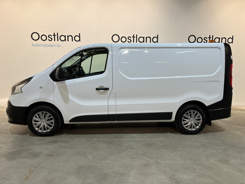 Renault Trafic 1.6 dCi T27 L1H1 Servicebus / Bott Inrichting / Euro 6 / 220V. / Airco / Cruise Control / Camera / Trekhaak - Furgoneta pequeña: foto 5 Renault Trafic 1.6 dCi T27 L1H1 Servicebus / Bott Inrichting / Euro 6 / 220V. / Airco / Cruise Control / Camera / Trekhaak - Furgoneta pequeña: foto 5