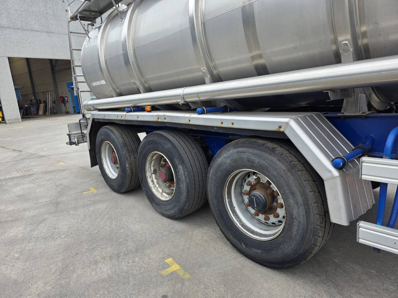 MAGYAR  - Semirremolque cisterna: foto 3 MAGYAR  - Semirremolque cisterna: foto 3