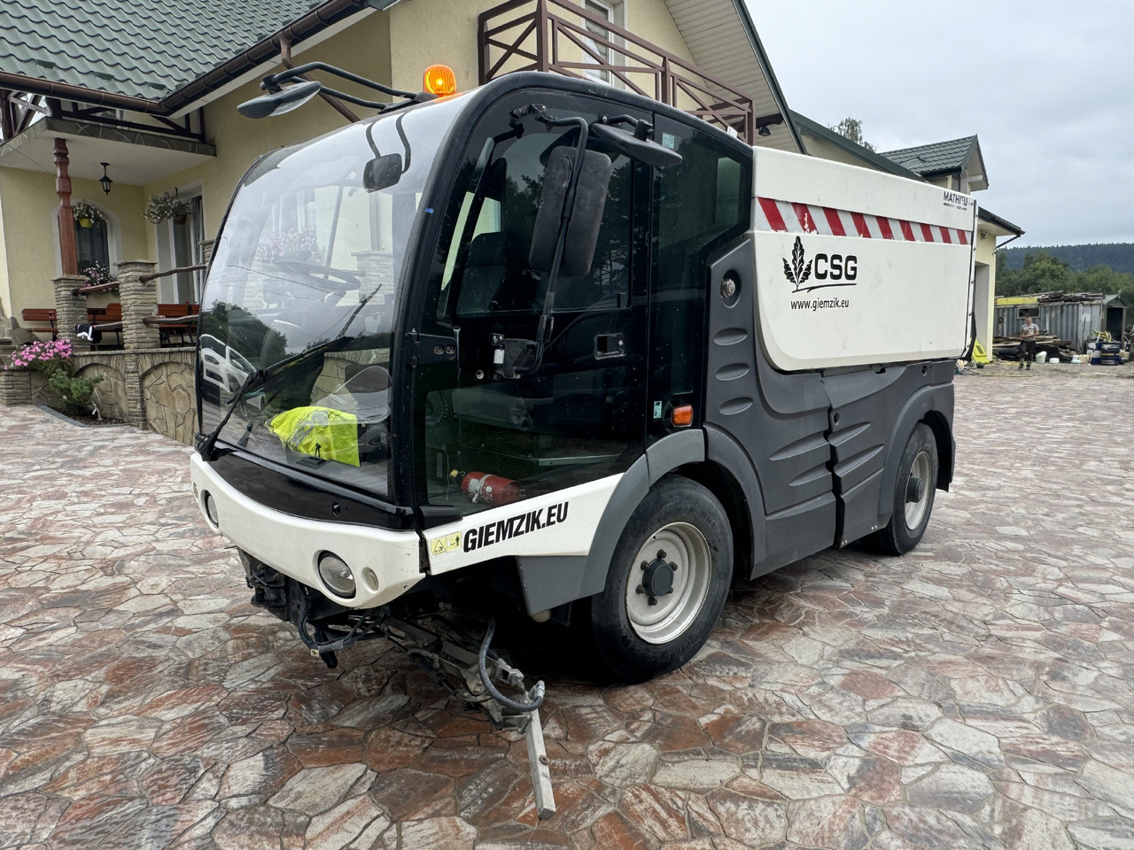 MATHIEU Grand Aquadyne 4000 water truck sprayer HP washer - Barredora vial: foto 5 MATHIEU Grand Aquadyne 4000 water truck sprayer HP washer - Barredora vial: foto 5