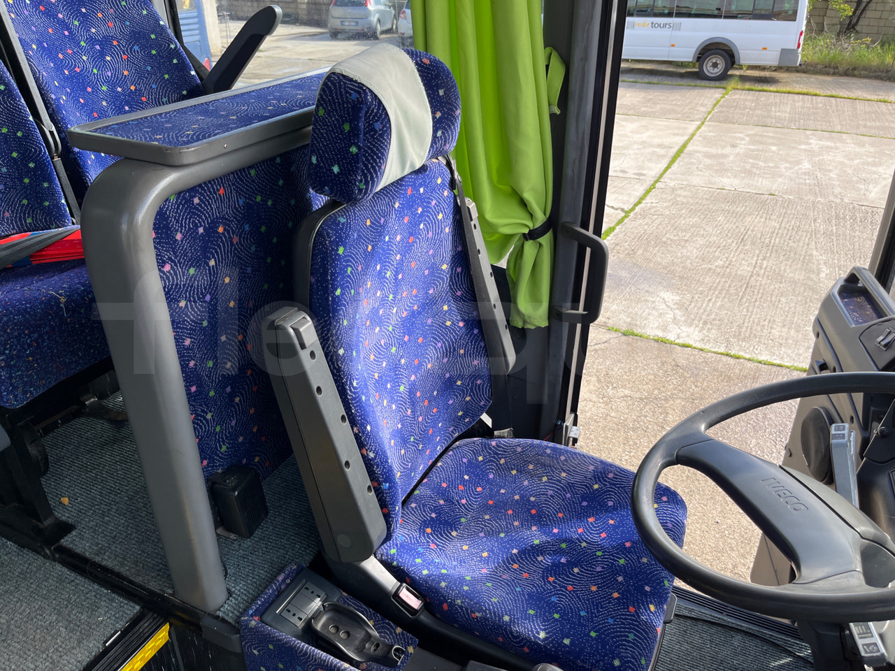 Autocar Iveco 380: foto 14
