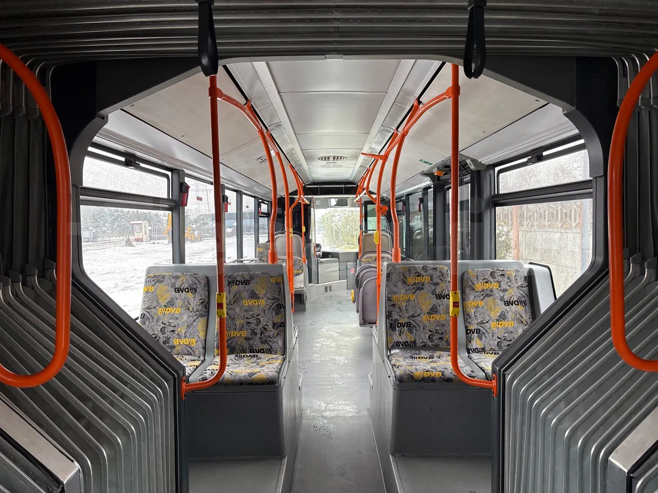 Autobús articulado Mercedes-Benz O 530: foto 31