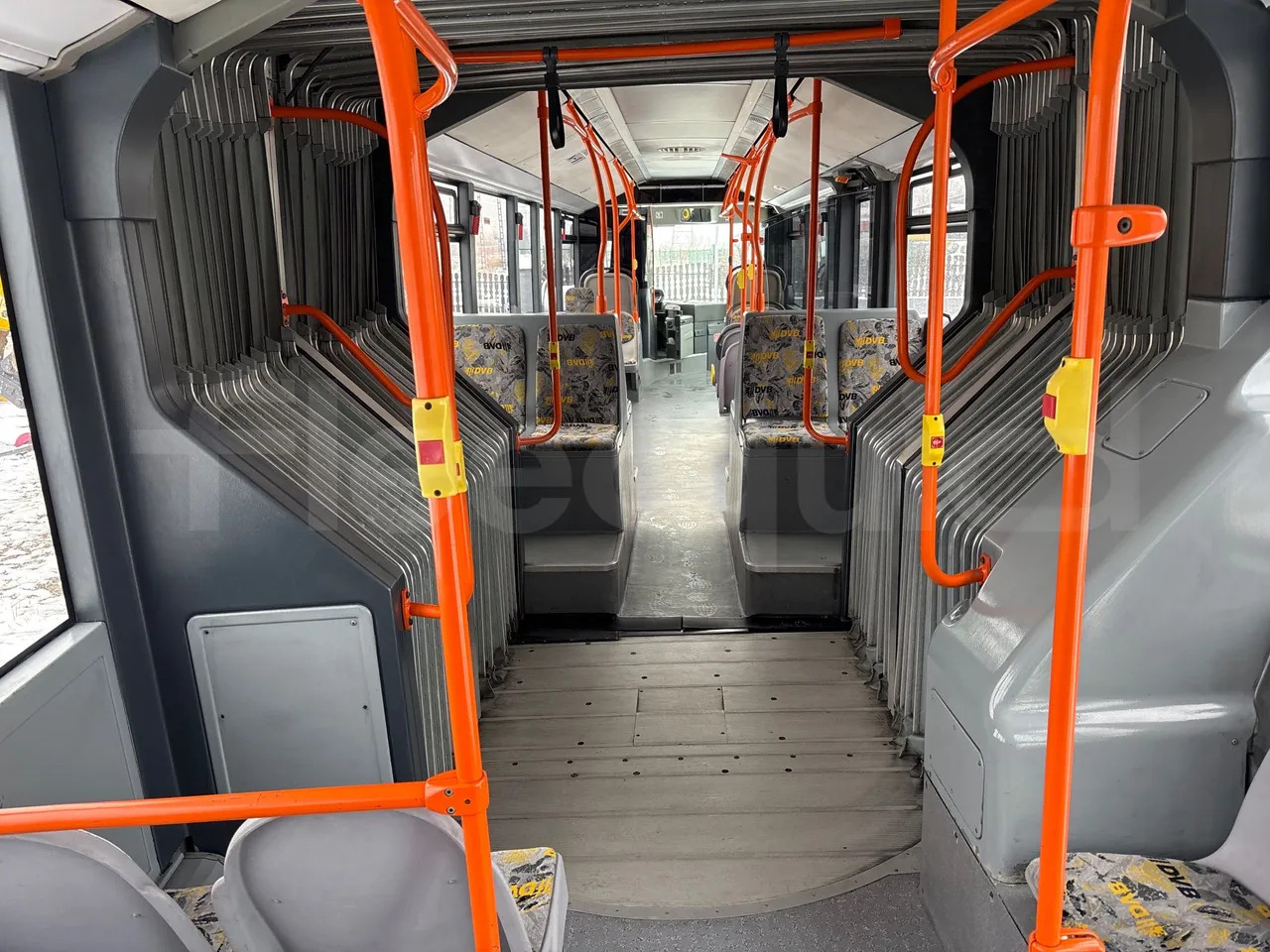 Autobús articulado Mercedes-Benz O 530: foto 36