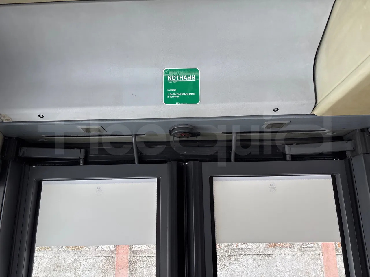 Autobús articulado Mercedes-Benz O 530: foto 37