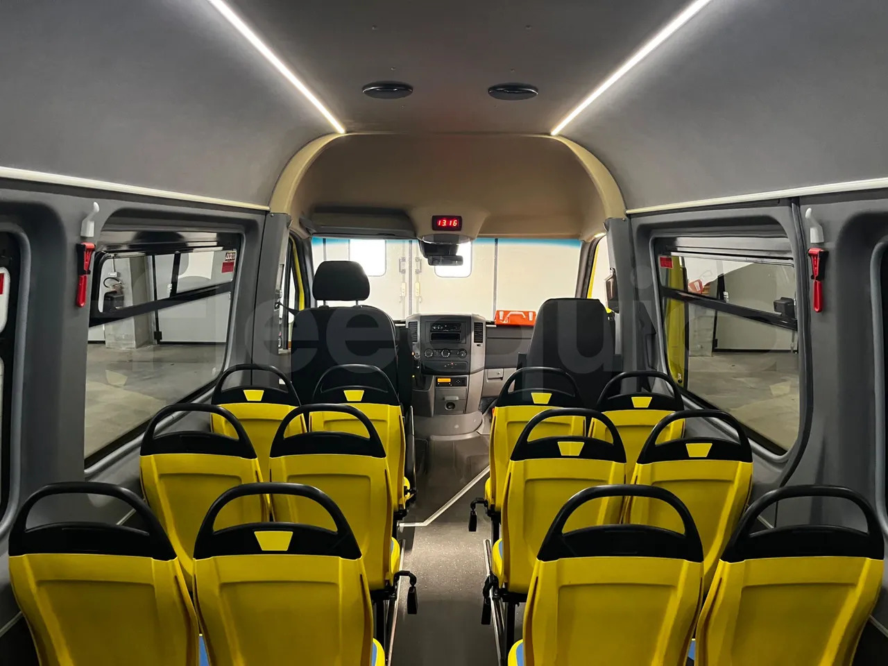 Minibús, Furgoneta de pasajeros Mercedes-Benz Sprinter: foto 32 Minibús, Furgoneta de pasajeros Mercedes-Benz Sprinter: foto 32