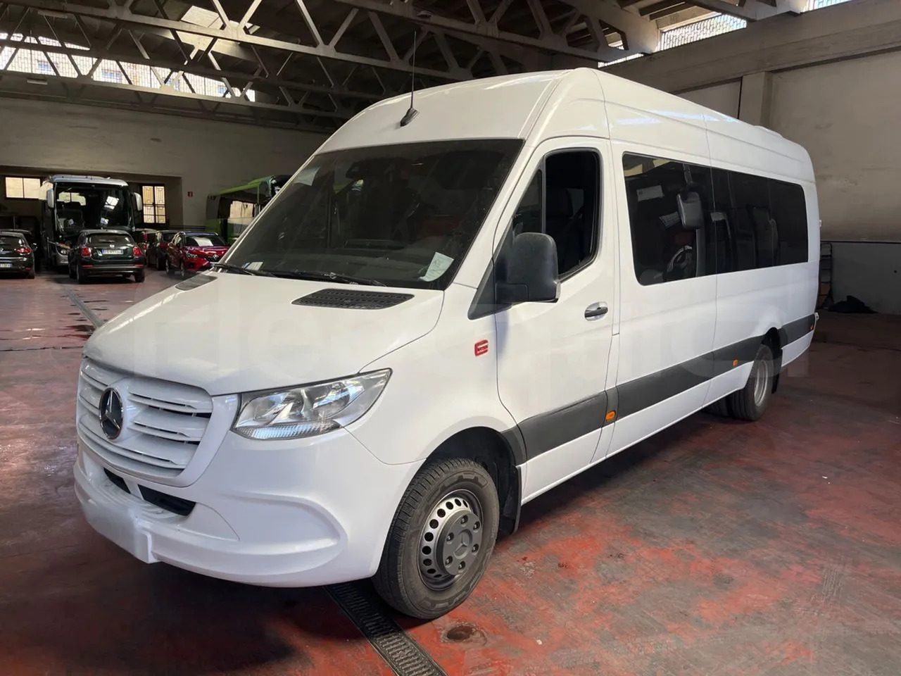 Mercedes-Benz Sprinter - Minibús, Furgoneta de pasajeros: foto 4 Mercedes-Benz Sprinter - Minibús, Furgoneta de pasajeros: foto 4