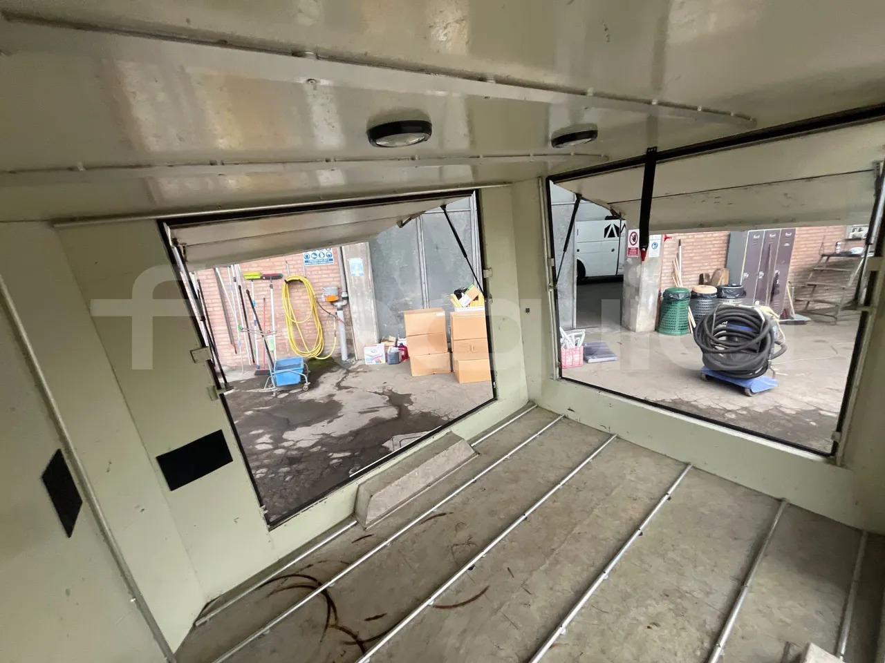 Pedretti M1500 - Remolque caja cerrada: foto 3 Pedretti M1500 - Remolque caja cerrada: foto 3