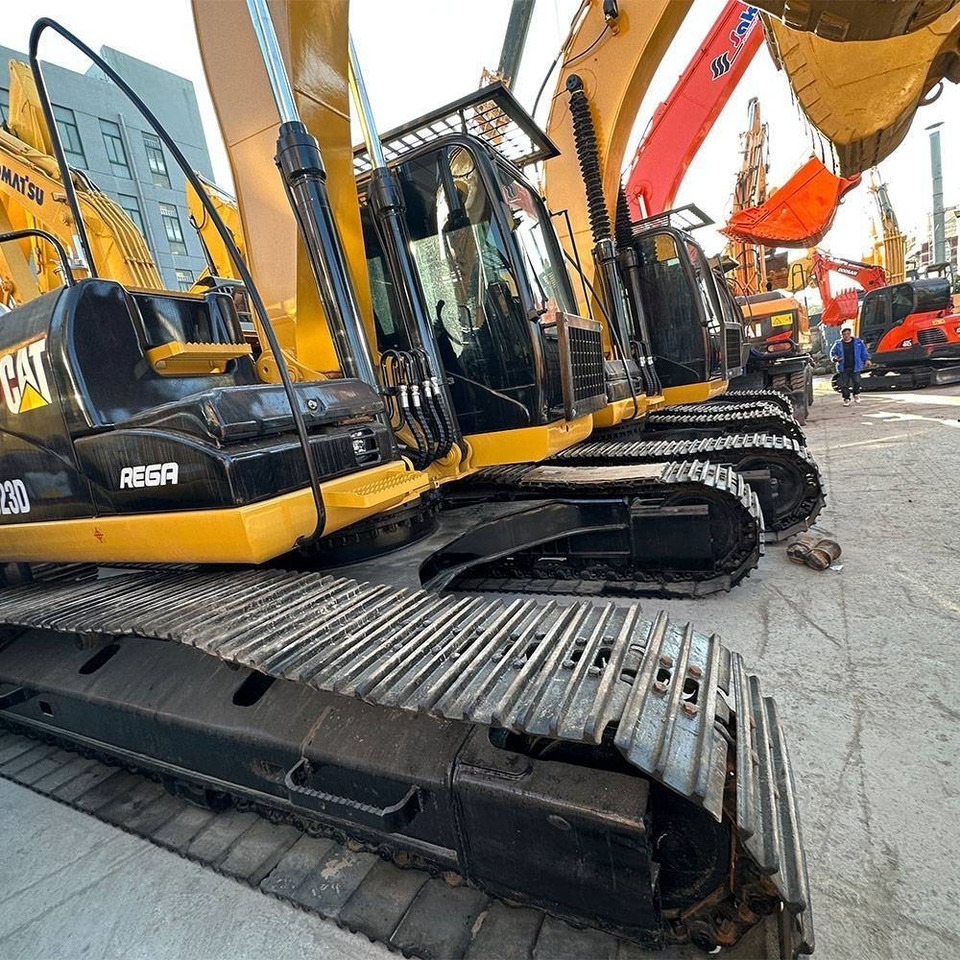 CAT 323 D L - Excavadora de cadenas: foto 5 CAT 323 D L - Excavadora de cadenas: foto 5