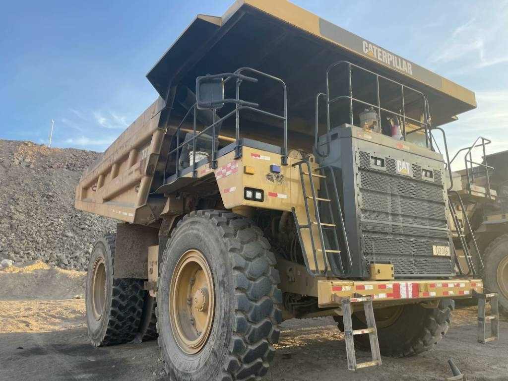 CAT 777e - Dúmper rígido: foto 2 CAT 777e - Dúmper rígido: foto 2