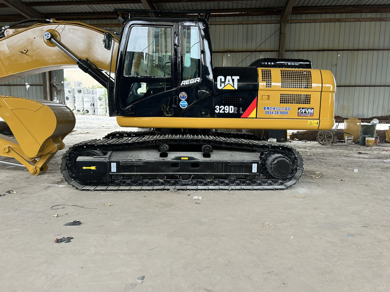 CATERPILLAR 329D2L - Excavadora de cadenas: foto 2 CATERPILLAR 329D2L - Excavadora de cadenas: foto 2