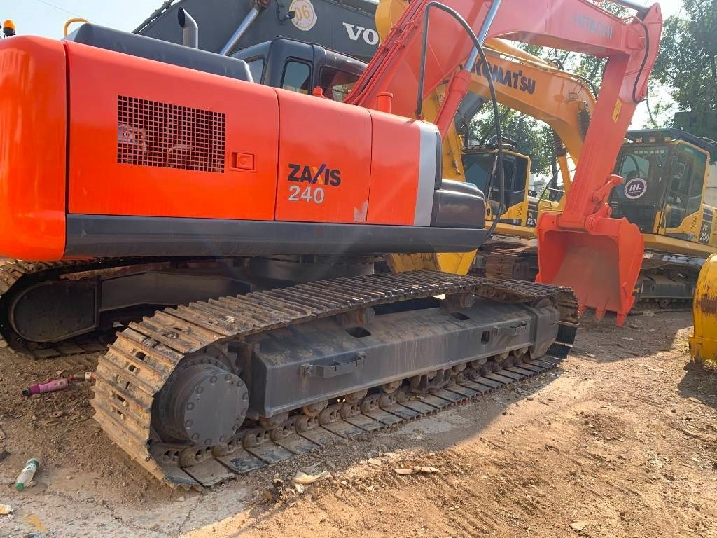Hitachi Zaxis 240 - Excavadora de cadenas: foto 3 Hitachi Zaxis 240 - Excavadora de cadenas: foto 3