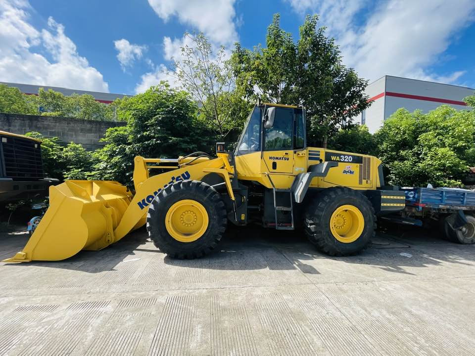 Komatsu WA320-8 - Cargadora de ruedas: foto 1 Komatsu WA320-8 - Cargadora de ruedas: foto 1
