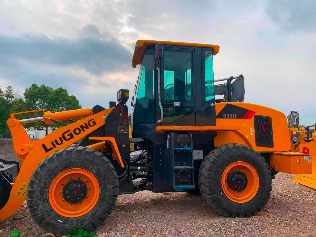 Liugong 835 H - Cargadora de cadenas: foto 1 Liugong 835 H - Cargadora de cadenas: foto 1
