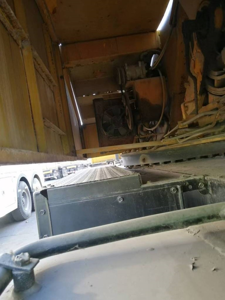 Tadano TL 300 E - Autogrúa: foto 4 Tadano TL 300 E - Autogrúa: foto 4