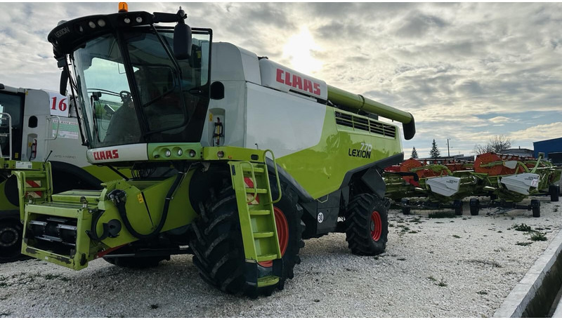 Claas Lexion 770 - Cosechadora de granos: foto 1 Claas Lexion 770 - Cosechadora de granos: foto 1