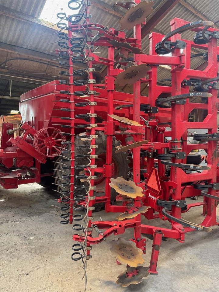 He-Va TRIPLE-TILLER AIRY 6 - Grada: foto 3 He-Va TRIPLE-TILLER AIRY 6 - Grada: foto 3