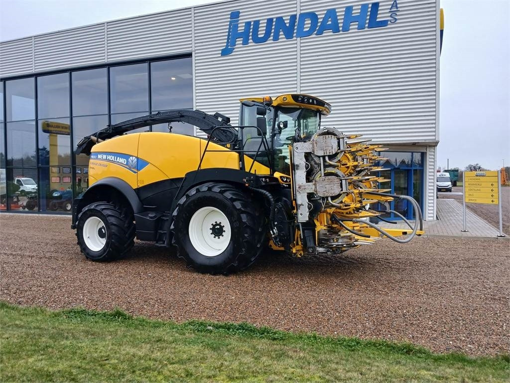 New Holland FR650 ST5 - Cosechadora de forraje: foto 1 New Holland FR650 ST5 - Cosechadora de forraje: foto 1