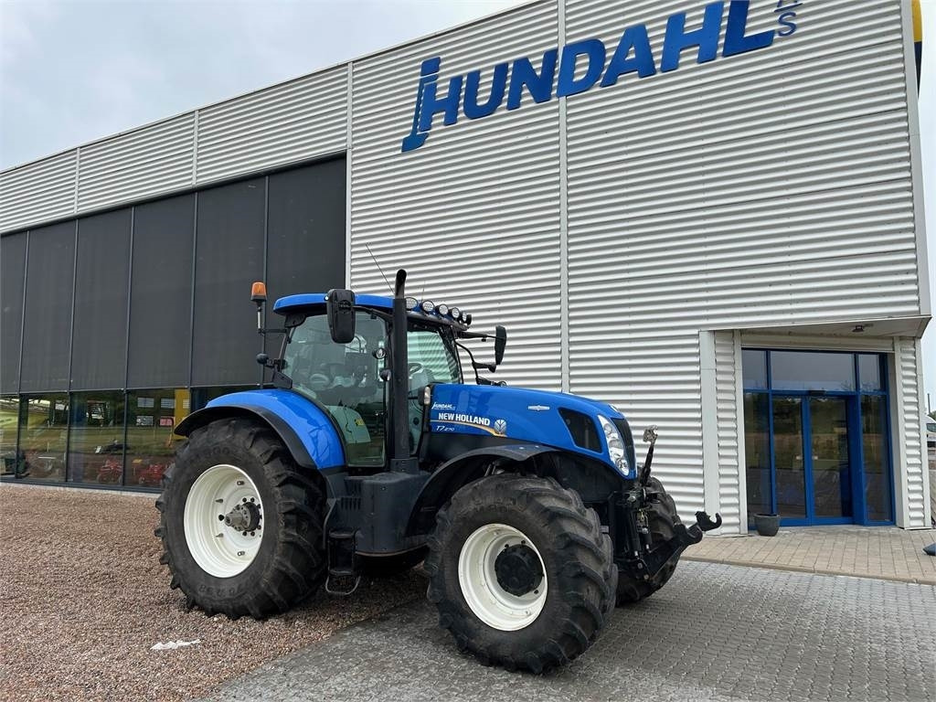 New Holland T7.270AC KEY - Tractor: foto 1 New Holland T7.270AC KEY - Tractor: foto 1