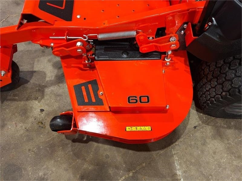 Ariens Zenith 60" SD - Tractor municipal: foto 5 Ariens Zenith 60" SD - Tractor municipal: foto 5