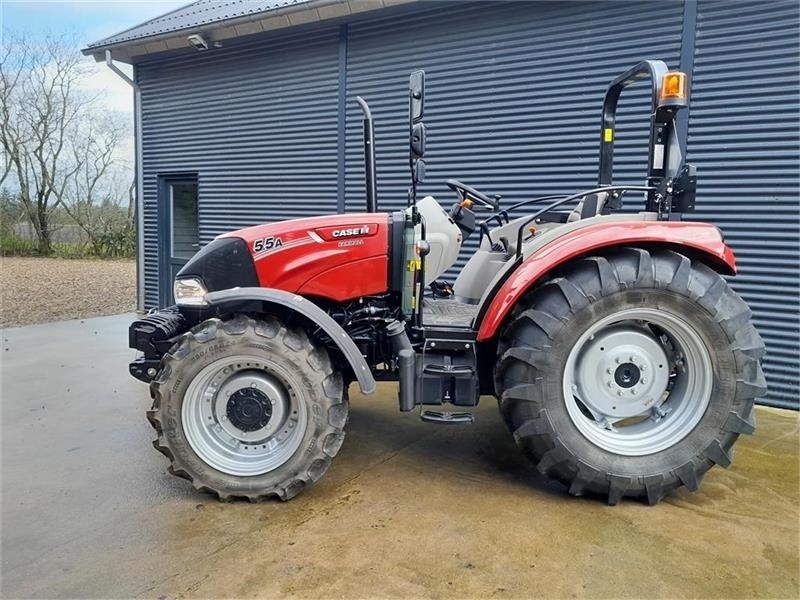 Case IH Farmall 55 A STOR DÆK MONTERING - Tractor: foto 1 Case IH Farmall 55 A STOR DÆK MONTERING - Tractor: foto 1