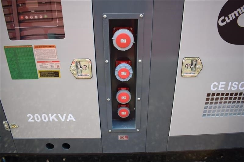 Cummins 200 KvA - Generador industriale: foto 5 Cummins 200 KvA - Generador industriale: foto 5