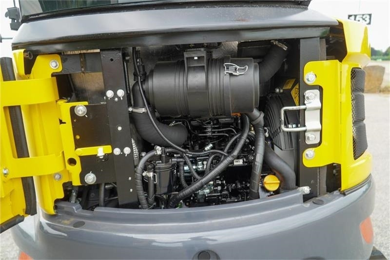 Leasing de Eurotrac HE26-SR  Eurotrac HE26-SR: foto 8