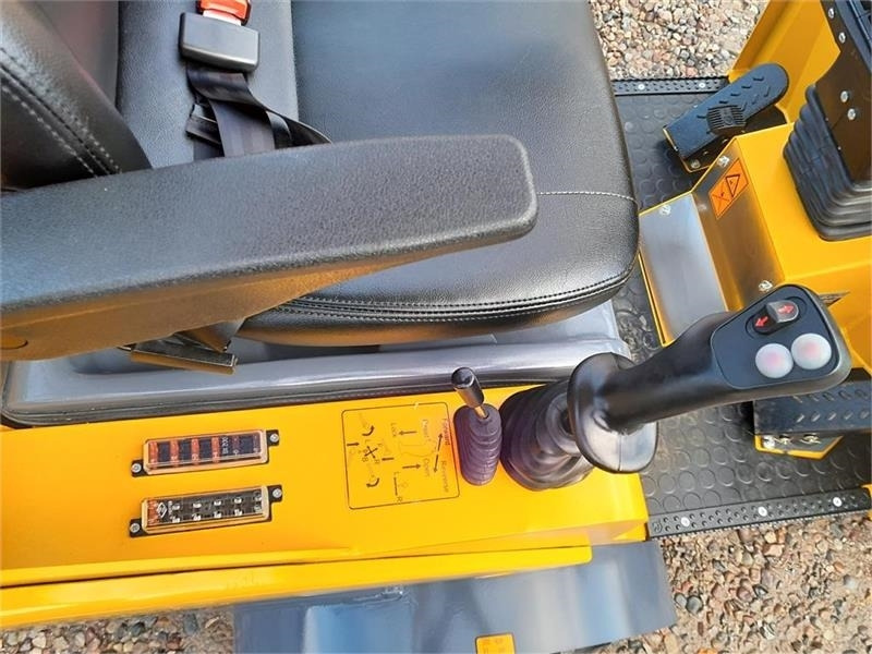 Leasing de Eurotrac W11  Eurotrac W11: foto 9