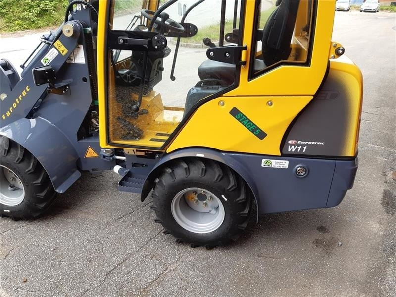 Eurotrac W11 w11 lang arm førehus - Cargadora articulada: foto 4 Eurotrac W11 w11 lang arm førehus - Cargadora articulada: foto 4