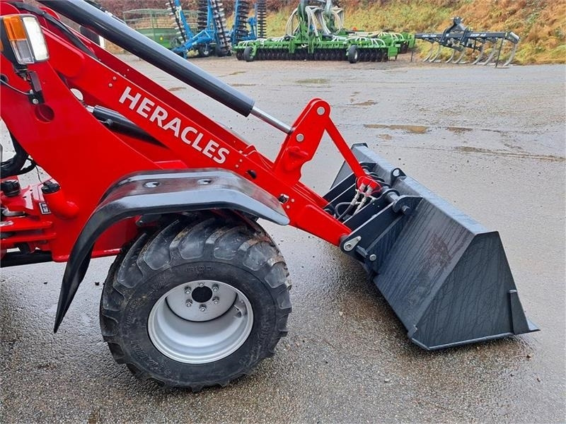 Heracles H220 - Cargadora articulada: foto 4 Heracles H220 - Cargadora articulada: foto 4