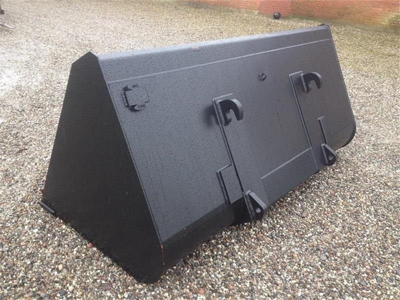 JCB J-Maskiner kornskovl - Cazo cargador para Manipulador telescópico: foto 4 JCB J-Maskiner kornskovl - Cazo cargador para Manipulador telescópico: foto 4