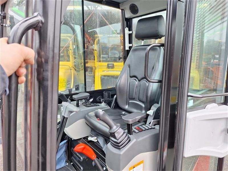 Miniexcavadora Mole M20: foto 12
