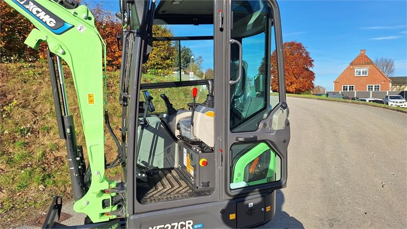XCMG XE27CR-EV ELEKTRISK - Miniexcavadora: foto 4 XCMG XE27CR-EV ELEKTRISK - Miniexcavadora: foto 4