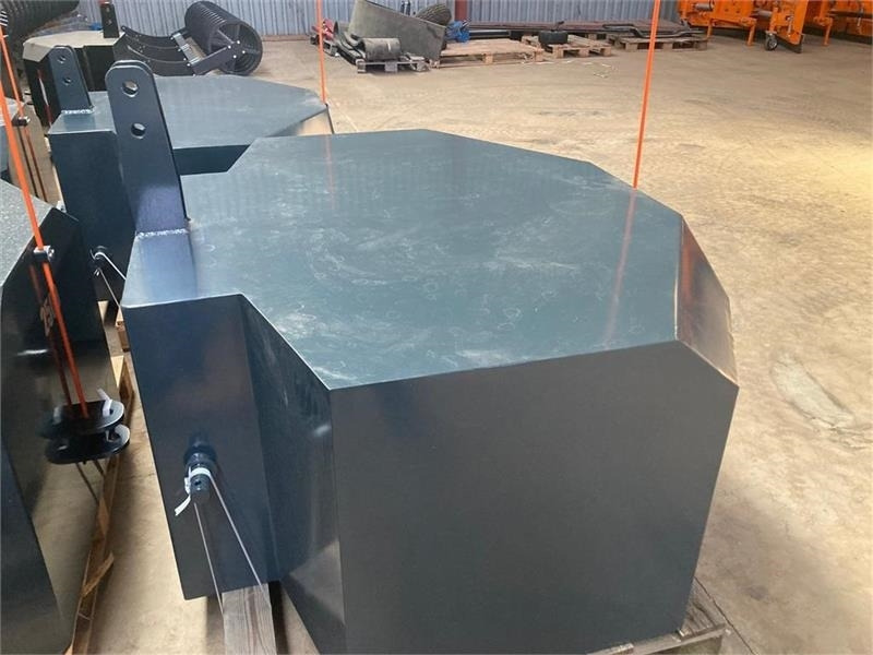 - - - j maskiner 2500KG - Contrapeso: foto 2 - - - j maskiner 2500KG - Contrapeso: foto 2