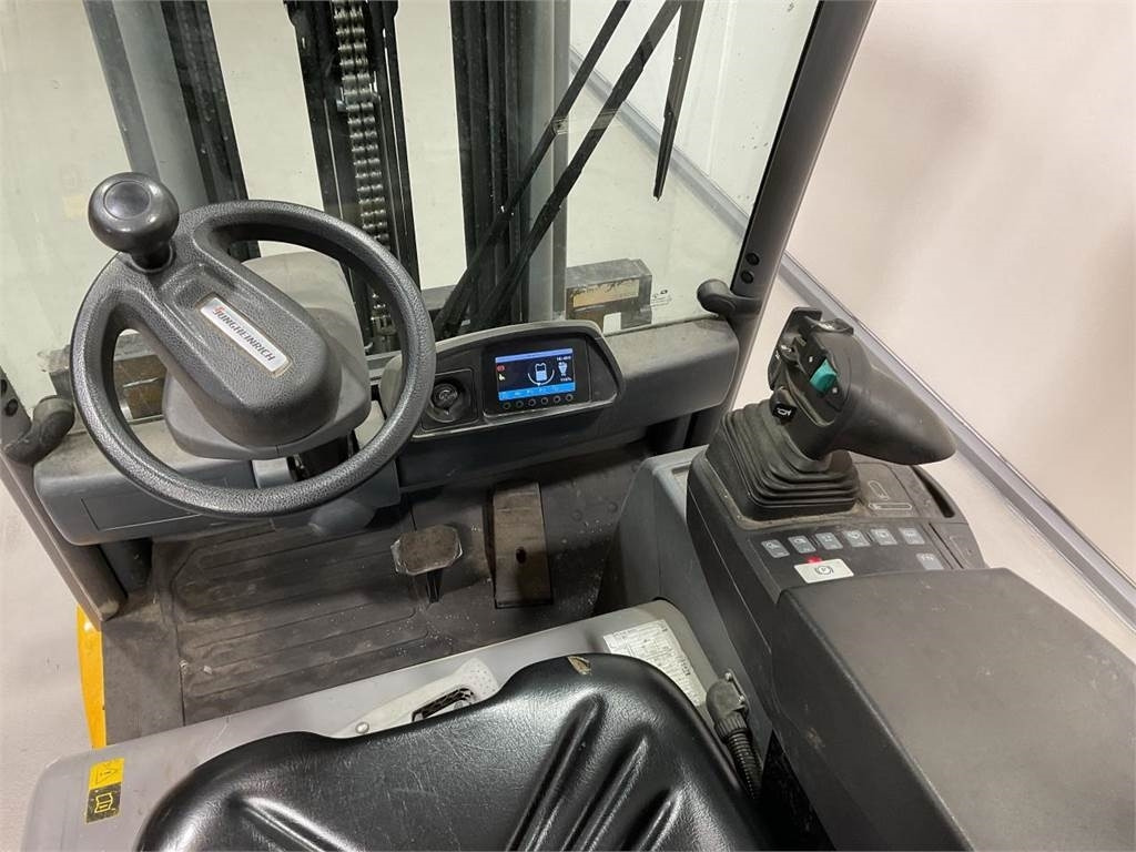 Carretilla elevadora eléctrica Jungheinrich EFG 216 K: foto 6 Carretilla elevadora eléctrica Jungheinrich EFG 216 K: foto 6