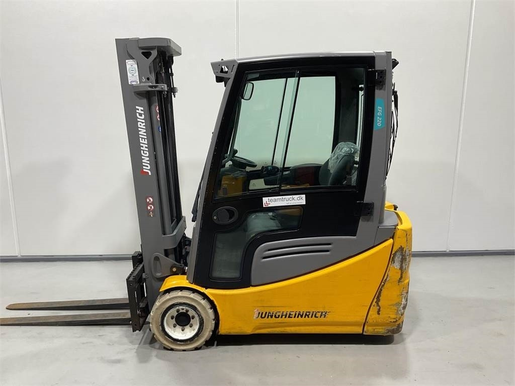 Jungheinrich EFG 220 - Carretilla elevadora eléctrica: foto 3 Jungheinrich EFG 220 - Carretilla elevadora eléctrica: foto 3