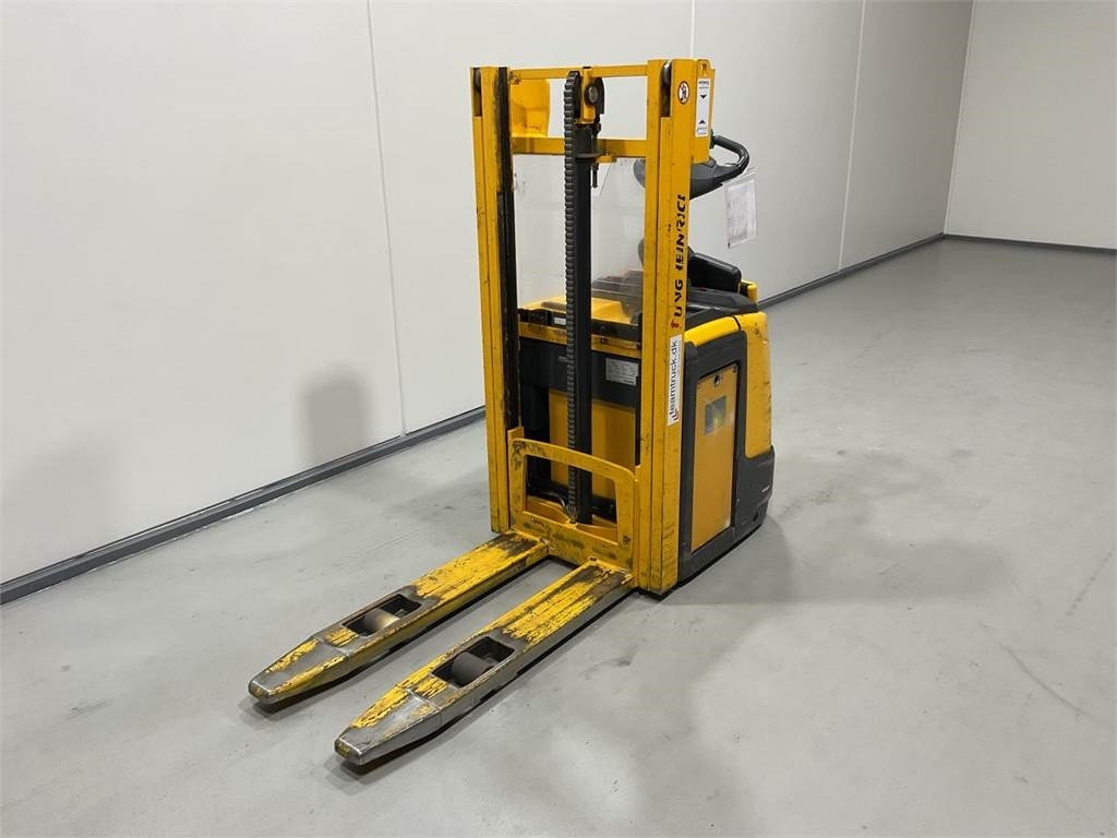 Jungheinrich ERC 212 - Apilador: foto 4 Jungheinrich ERC 212 - Apilador: foto 4