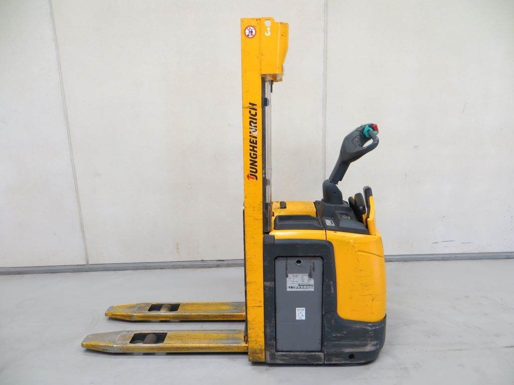 Jungheinrich ERC 212 - Apilador: foto 2 Jungheinrich ERC 212 - Apilador: foto 2