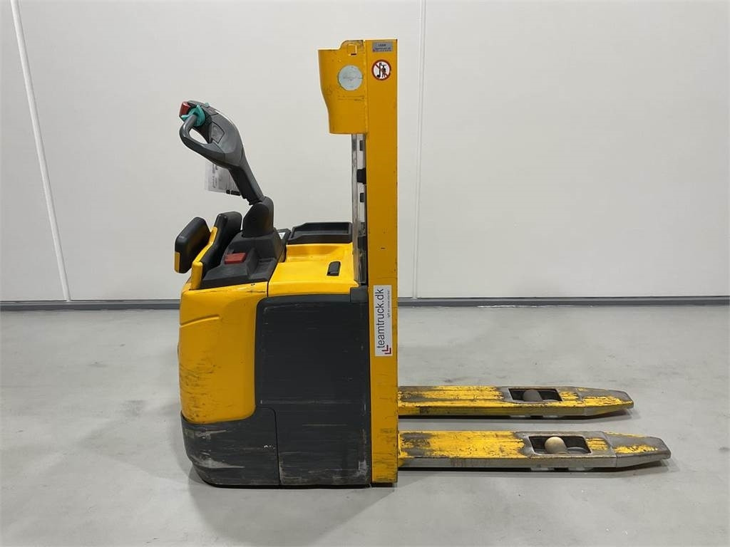 Jungheinrich ERC 212 - Apilador: foto 1 Jungheinrich ERC 212 - Apilador: foto 1