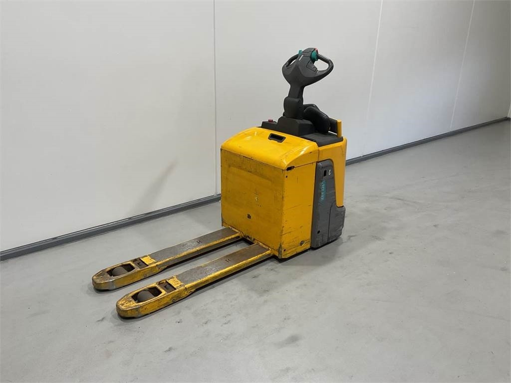 Jungheinrich ERE 120 - Transpaleta: foto 4 Jungheinrich ERE 120 - Transpaleta: foto 4