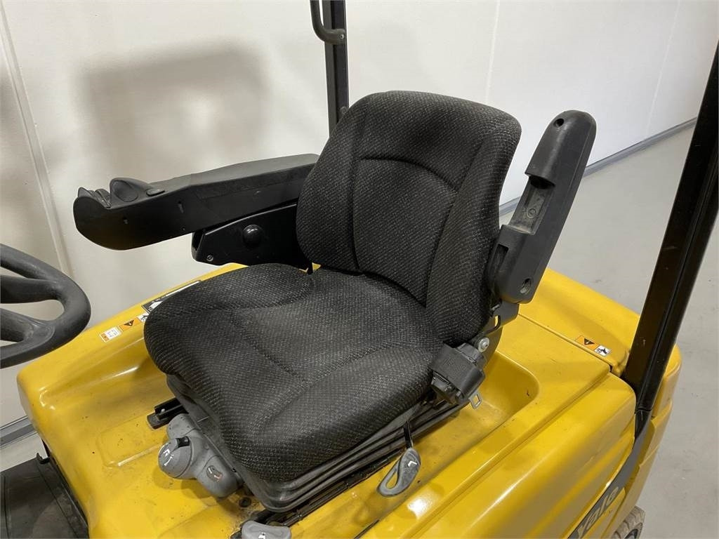 Yale ERP18VF - Carretilla elevadora eléctrica: foto 5 Yale ERP18VF - Carretilla elevadora eléctrica: foto 5