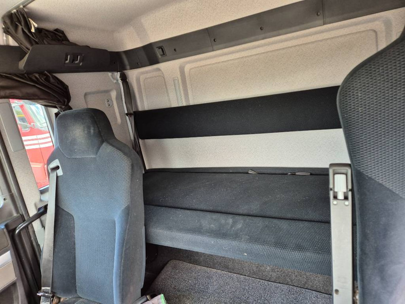 Leasing de MAN TGM.TGS 26.290 / 6x2/4 // 6 seats // Lift MAN TGM.TGS 26.290 / 6x2/4 // 6 seats // Lift: foto 15